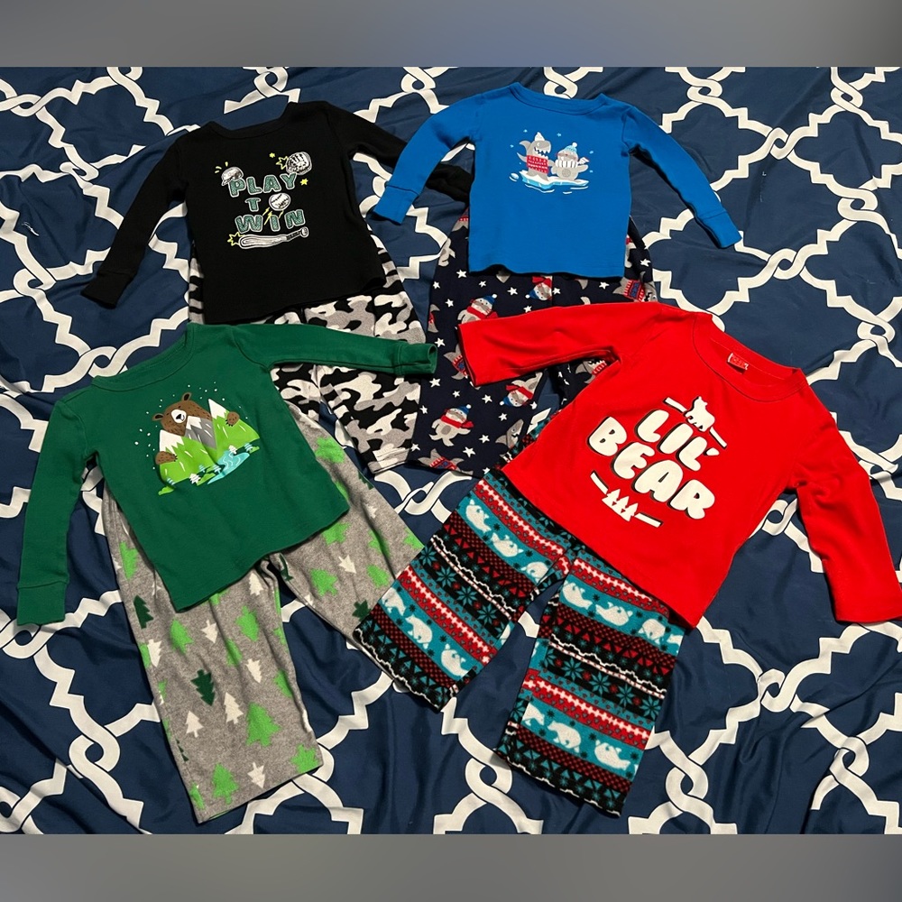 4 pairs PJs - Boys 12 mo